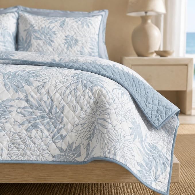 Twin/Twin XL Quilt Set-2 Pieces Soft Bedding Floral Reversible Coverlet | All Seasons Lightweight Quilts Queen Size for Bed, Breathable Vintage Bedspread with Sham, Blue Leaf