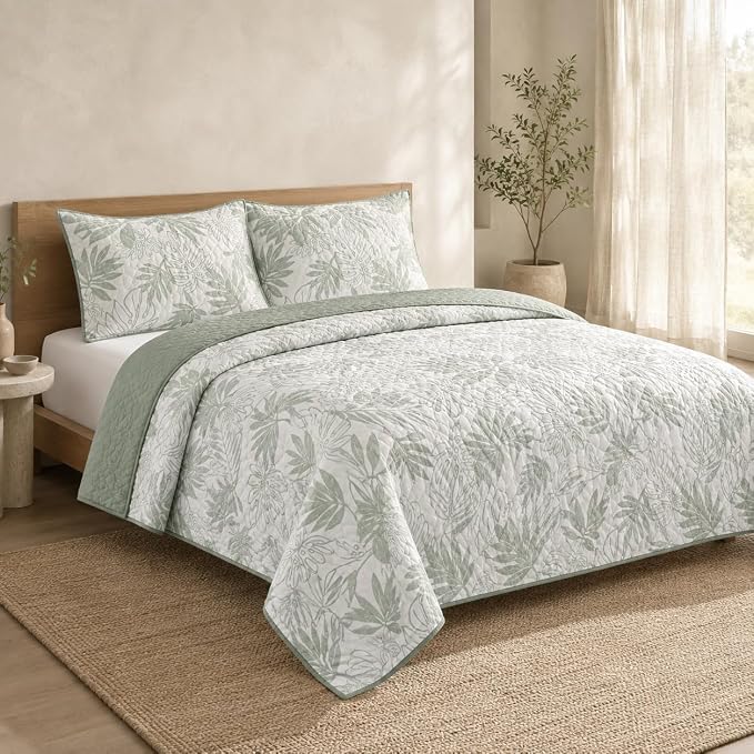 BLOOMHAVEN King Quilt Set-3 Pieces Soft Bedding Floral Reversible Coverlet | All Seasons Lightweight Quilts Queen Size for Bed, Breathable Vintage Bedspread with Shams, Green Leaf