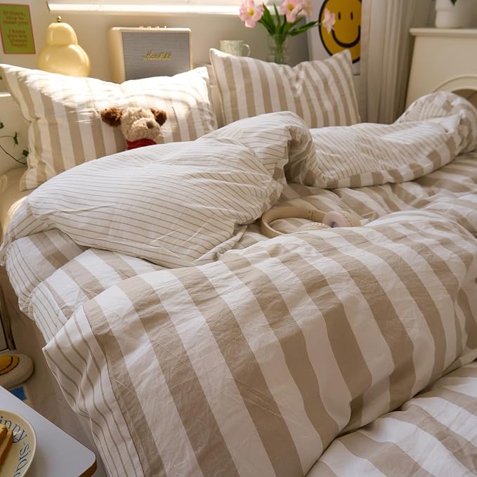 LifeTB Vintage Striped Comforter Set Full Size, 3 Piece Brown White Stripes Pattern Printed Comforter with 2 Pillowcases, Soft Breathable Khaki Striped Bedding Comforter Farmhouse Full Comforter Set