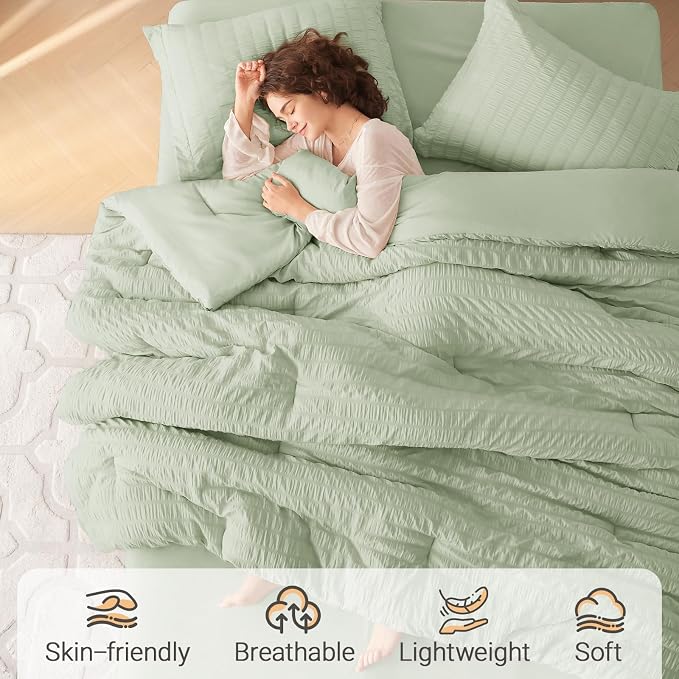 7 Pieces Full Comforter Set, Seersucker Bed in a Bag Full Size, All Season Luxury Bedding Set with Comforter, Flat Sheet, Fitted Sheet, Pillowcases & Shams, Light Green