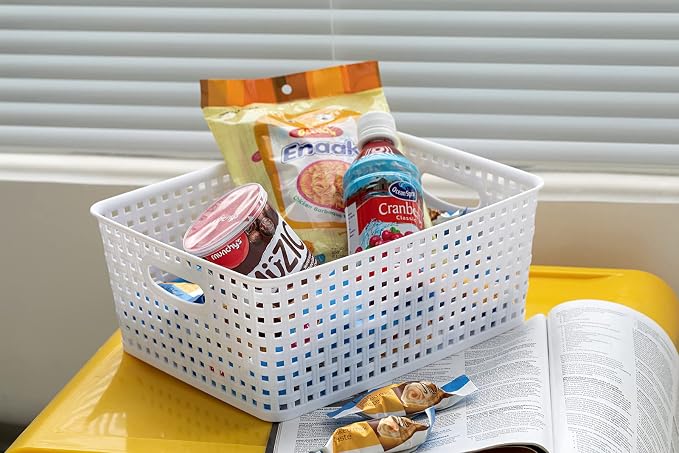 Eslite Plastic Storage Baskets for Organizing,11"X8.5"X4.7",Pack of 4 (White)