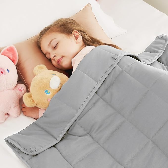 CuteKing Weighted Blanket - Weighted Blanket with Premium Glass Beads - Breathable Heavy Blanket for Comfort Sleep - Thick Blanket All Season (10lbs, 48"x72", Light Grey)