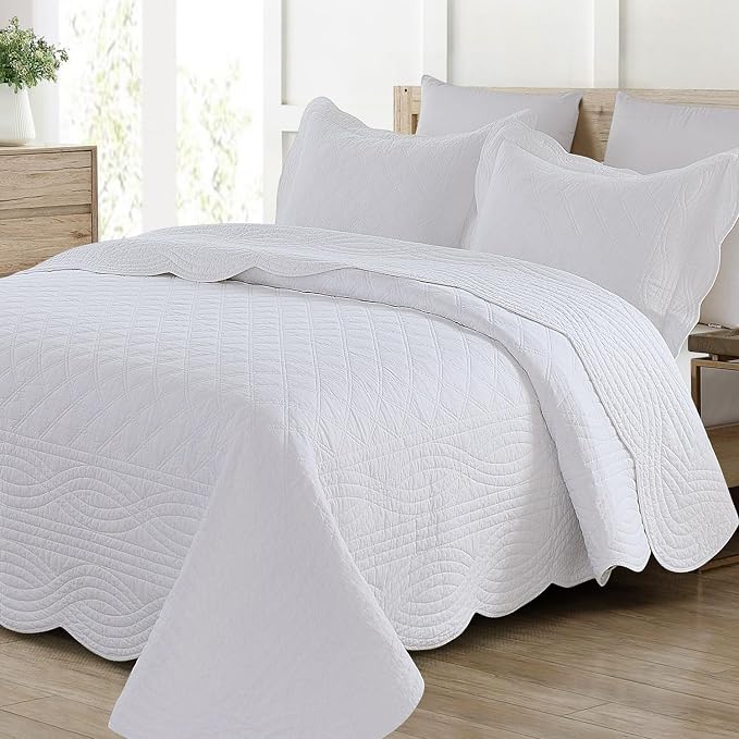 meadow park Quilt Set King Size - 3 Pieces, 100% Cotton Lightweight Coverlet with Diamond Pattern and Scallop Edges, Ultra Soft, Pet-Friendly, All-Season Use, White
