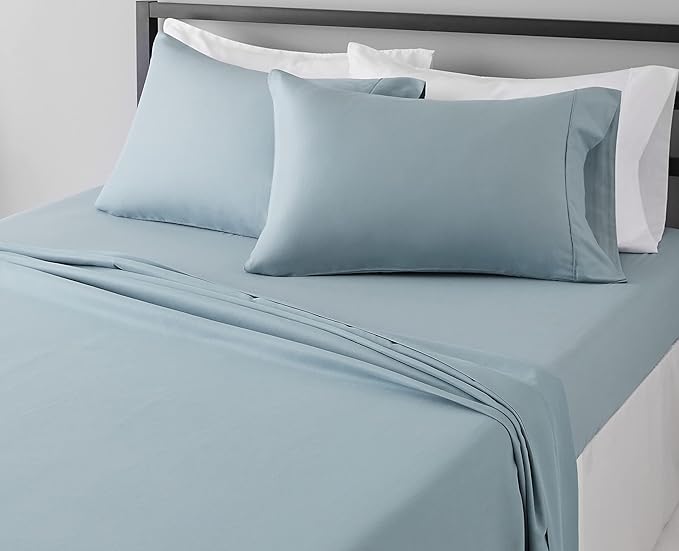 Amazon Basics Breathable Ultra-Soft Brushed Microfiber 4-Piece Bed Sheet Set with 14-Inch Deep Pockets, Wrinkle Resistant, Machine Washable, King, Spa Blue, Solid