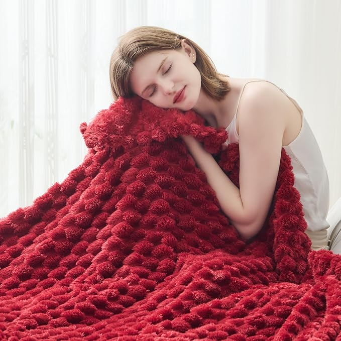 NEWCOSPLAY Fleece Clouds Cozy Twin Blanket for Couch, Red, 60"x80" | Premium Silky Flannel Blanket, Soft Lightweight Fluffy Throw Blanket for Bed Sofa Decor, Gift for All Season Use