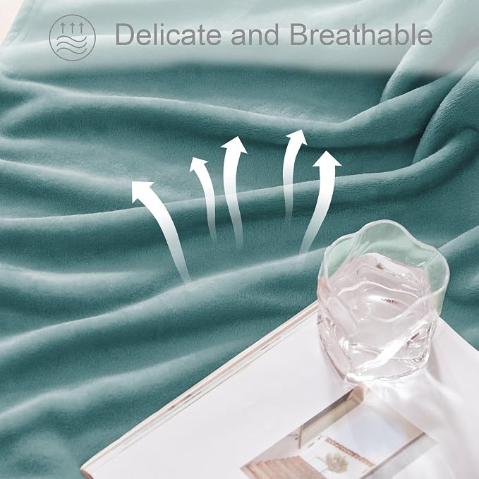Exclusivo Mezcla Soft Large Fleece Throw Blanket for Couch, Celadon | 50x70 Inches, Double-Sided Brushed Flannel, Lightweight Plush Cozy Blanket for Home Decor, All Season, Machine Washable
