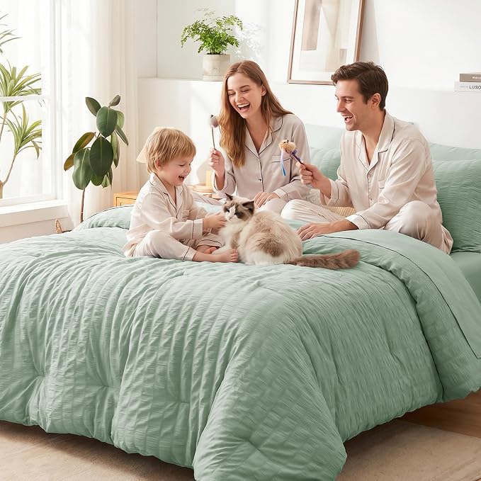 Queen Comforter Set, 7 Pieces Sage Green Seersucker Bed in a Bag | OEKO-TEX Certified, All Season Bedding Set with 240 GSM Down Alternative Comforter, Flat & Fitted Sheets, Pillowcases & Shams