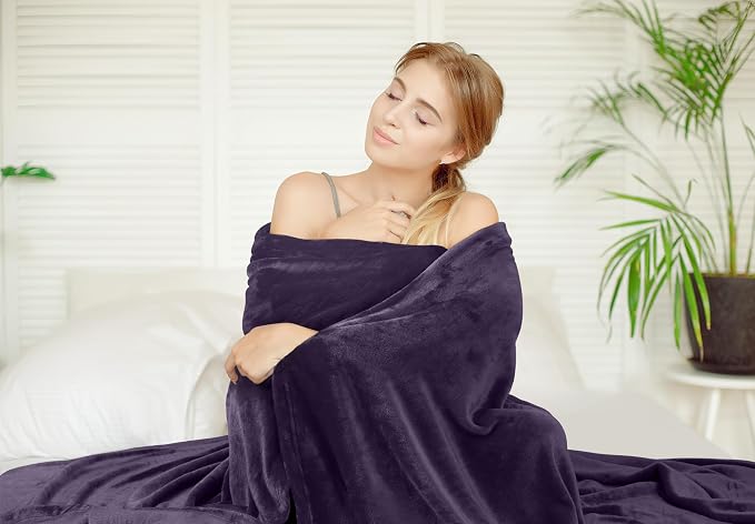 Utopia Bedding Ultra Soft Fleece Bed Blanket Full Size Purple (90x84 Inch) | Microfiber Plush Warm Lightweight Breathable Cozy Blanket Anti-Static, All Season Use, Gift for Women and Men