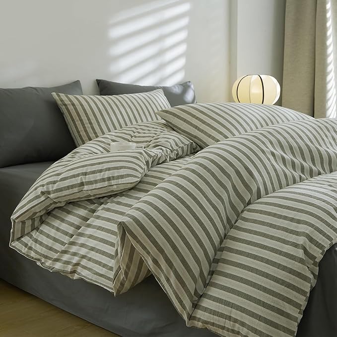 LifeTB Full Size Comforter Set Grey Striped Comforter Set, 3 Pieces Retro Stripes Pattern Printed Comforter with 2 Pillowcases, Fluffy Soft Lightweight Breathable Striped Bedding Set for All Seasons