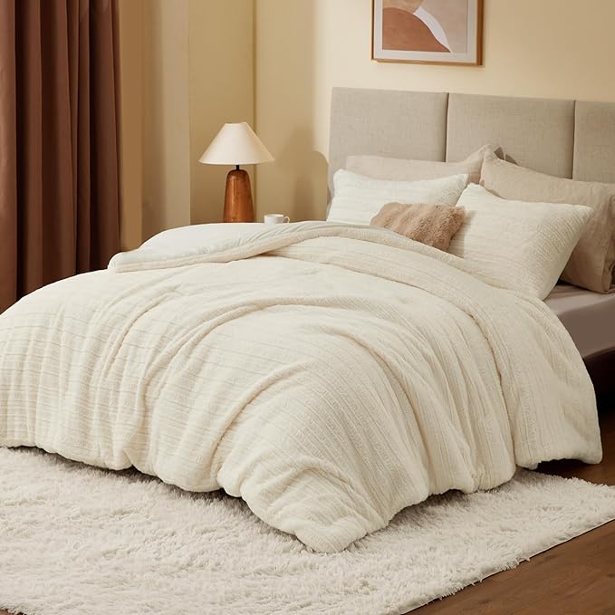 BEDELITE Faux Fur King Size Comforter Set, Fluffy Bed Set, Cream White | Super Soft & Warm, Luxury Fuzzy Cozy Comforter for Winter, Heavy Plush Bed set, with 2 Pillowcases