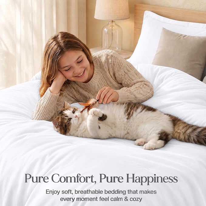 Queen Comforter Set 3 Piece White by Utopia Bedding, Comforters Queen Size, Bedding Comforters Sets, Down Alternative Soft Bed Set, 1 Comforter (88 x 88 inches) 2 Pillow Shams (20 x 26 inches)