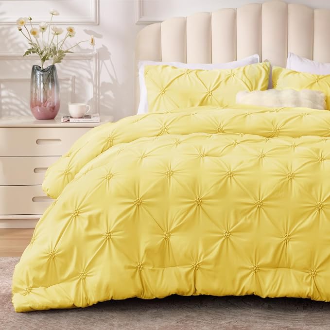 BEDELITE King Comforter Set Light Yellow,Lightweight & Soft Comforter | Pintuck Boho Bedding, Warm & Cute Bed Set for All Season,With 2 Pillowcases