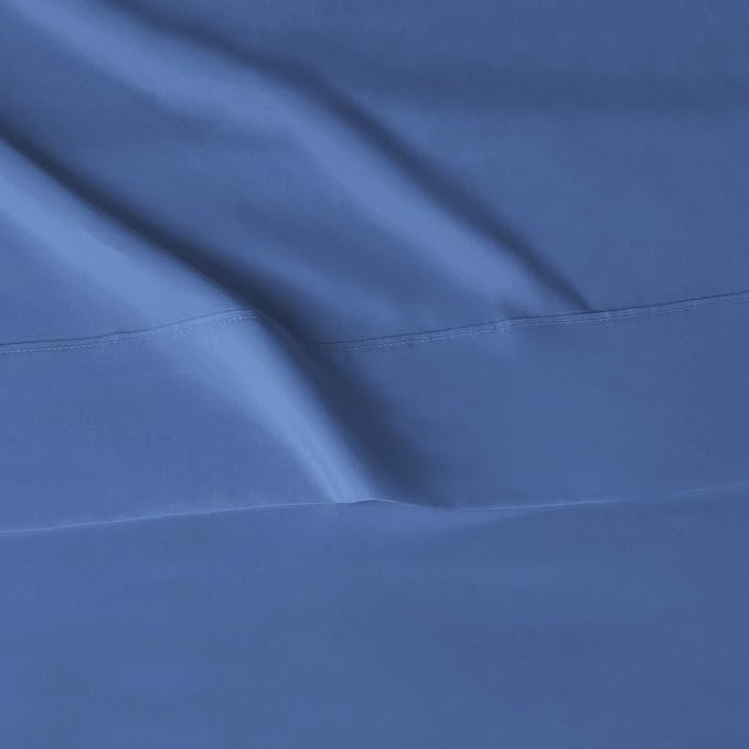 Amazon Basics Lightweight Breathable Super Soft Easy Care Wrinkle Resistant Brushed Microfiber 3-Piece Bed Sheet Set with 14-Inch Deep Pockets, Twin, Dutch Blue, Solid