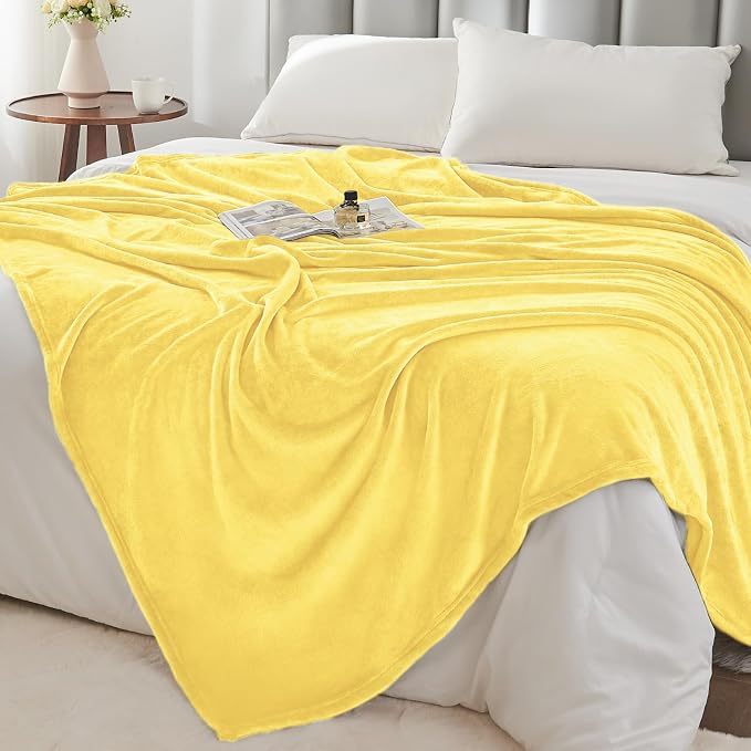 BEDELITE Fleece Blanket Soft Plush Throw for Couch Light Yellow 50"x60" | Ultra Soft Fleece, Plush Microfiber, Lightweight Warmth, All Season Comfort, Fade Resistant, Machine Washable, Couch Sofa Bed
