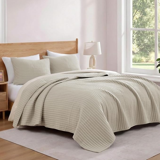 King Size Quilt- Lightweight Bedspreads Oatmeal King Quilt Bedding Set | Soft Neutral Coverlet with 2 Pillow Shams for All Seasons, Suitable for Bed, Couch, 3 Pieces, 106"x94"