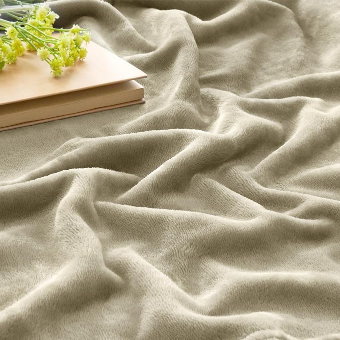 BEDELITE Fleece Blanket Soft Plush Throw for Couch Linen Brown 50"x60" | Ultra Soft Fleece, Plush Microfiber, Lightweight Warmth, All Season Comfort, Fade Resistant, Machine Washable, Couch Sofa Bed