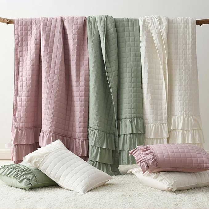 HORIMOTE HOME Ivory Ruffled Quilt Set Queen Size, Classic Geometric Square Stitched Pattern, Pre-Washed Farmhouse Shabby Chic Microfiber Lightweight Bedding Set Bedspread Coverlet for All Season