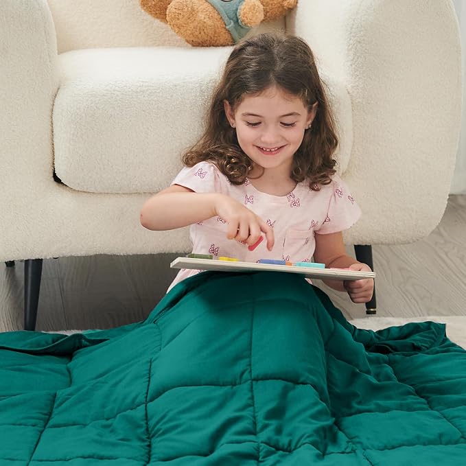yescool Weighted Blanket (10 lbs, 41" x 60", Dark Green) Cooling Heavy Blanket, Perfect for 90-110 lbs, Breathable Throw Blanket Gifts with Premium Glass Bead, Machine Washable