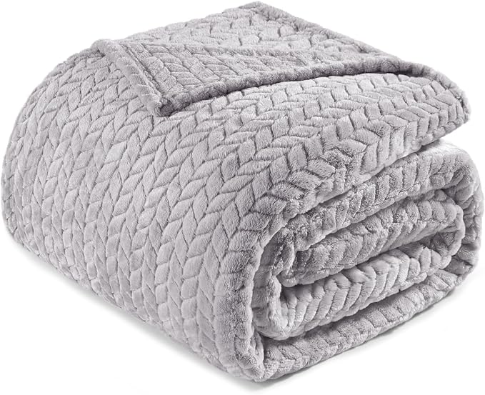 Exclusivo Mezcla Light Grey Fleece Queen Size Blanket for Bed, 90x90 Inches Soft Cozy 3D Decorative Jacquard Flannel Blankets, Lightweight Fuzzy Plush Warm Blankets for All Seasons | Cozy Fluffy Lightweight Blankets for Summer, Decorative Plush Flannel...