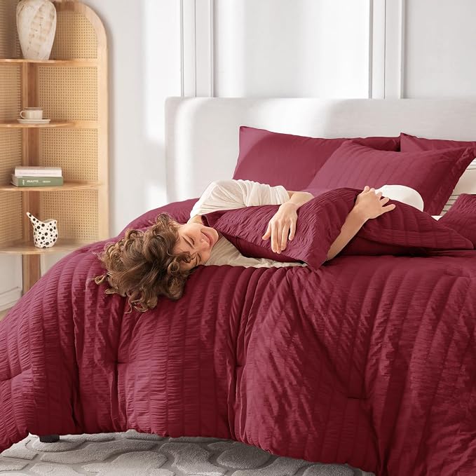 7 Pieces Queen Comforter Set, Seersucker Bed in a Bag Queen Size, All Season Luxury Bedding Set with Comforter, Flat Sheet, Fitted Sheet, Pillowcases & Shams, Burgundy