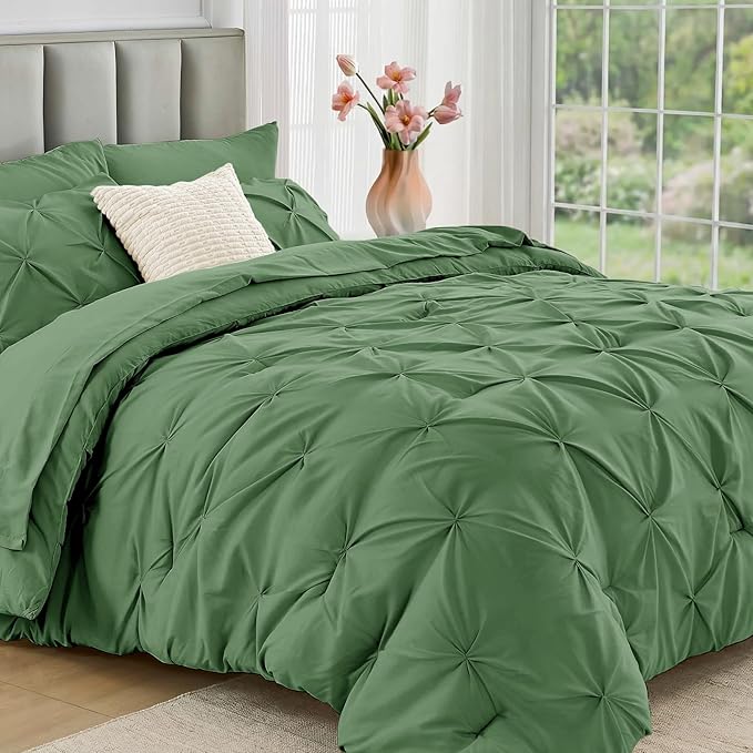 JOLLYVOGUE Full Size Comforter Sets 7 Pieces - Bed in a Bag Full for All Season, Pintuck Bedding Comforter Sets with Comforter, Flat Sheet, Fitted Sheet and Pillowcases & Shams, Green
