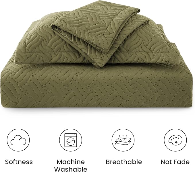Love's cabin Quilts for Queen Bed Olive Green Bedspreads Bedding Set - Summer Lightweight Bedspread Comforter - Wave Pattern Bedding Coverlet for All Season - 3 Pieces (1 Quilt, 2 Pillow Shams)