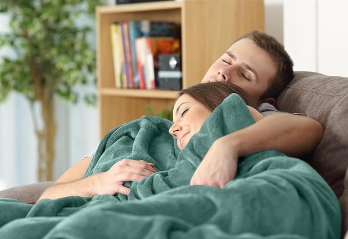 Utopia Bedding Ultra Soft Fleece Bed Blanket Twin Size Celadon (60x80 Inch) | Microfiber Plush Warm Lightweight Breathable Cozy Blanket Anti-Static, All Season Use, Gift for Women and Men