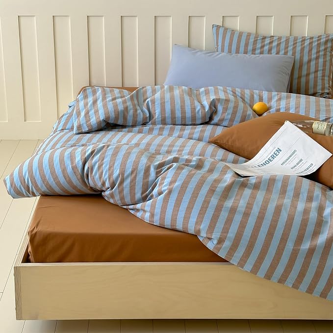 LifeTB Queen Comforter Set Vintage Striped Comforter Set, 3 Pieces Blue Brown Stripes Pattern Printed Comforter with 2 Pillowcases, Fluffy Soft Lightweight Retro Striped Bedding Set for All Seasons