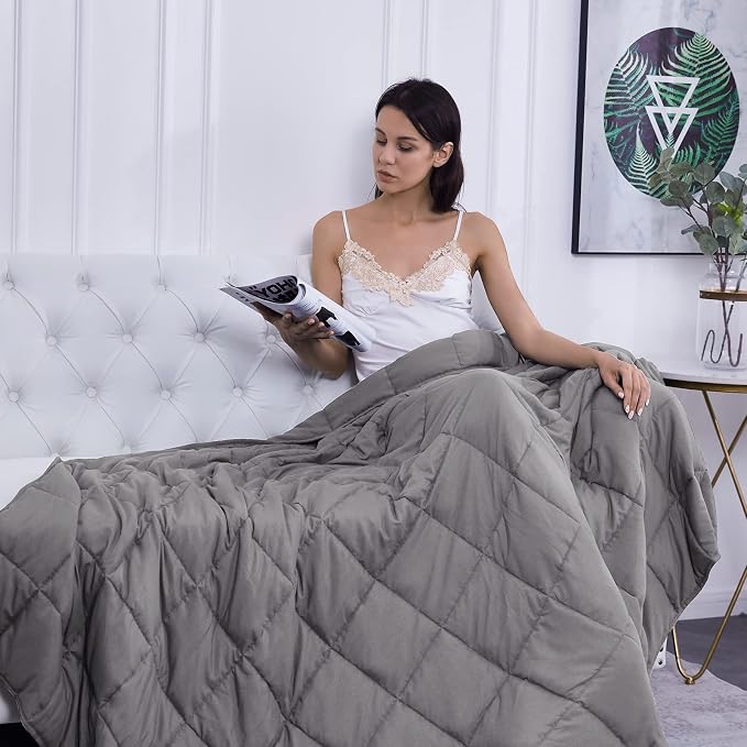 L'AGRATY Weighted Blanket for Adults 20lbs（Queen Size, 60"x80"） Cooling Heavy Blanket Microfiber Breathable Big Weighted Throw Blanket for Summer Fall Winter, Light Grey