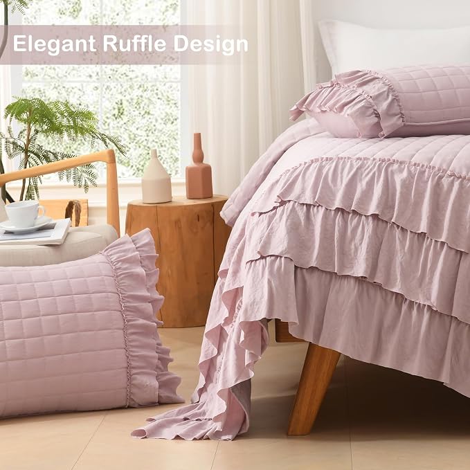 HORIMOTE HOME Dusty Pink Ruffled Quilt Set Queen Size, Classic Geometric Square Stitched Pattern, Pre-Washed Farmhouse Shabby Chic Microfiber Lightweight Bedding Set Bedspread Coverlet for All Season