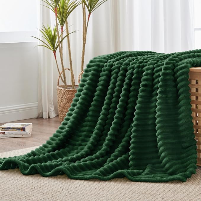 BEDELITE Ribbed Twin Blanket for Couch & Bed, Forest Green, 60"x80" | Ultra-Soft Plush Fleece, Cozy, Warm Yet Lightweight, Ribbed Texture, Home Decor, Machine Washable, Giftable, All-Season Use