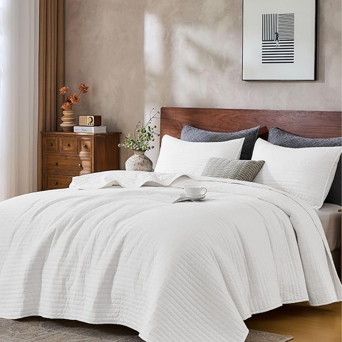 DOWN HOME Twin Quilt Bedding Set with Sham, Vintage Washed Soft Quilted Blanket Thin Comforter Lightweight Bedspread Coverlet Bed Cover, Brushed Microfiber Stripe Stitching, Snow White, 66"x92"