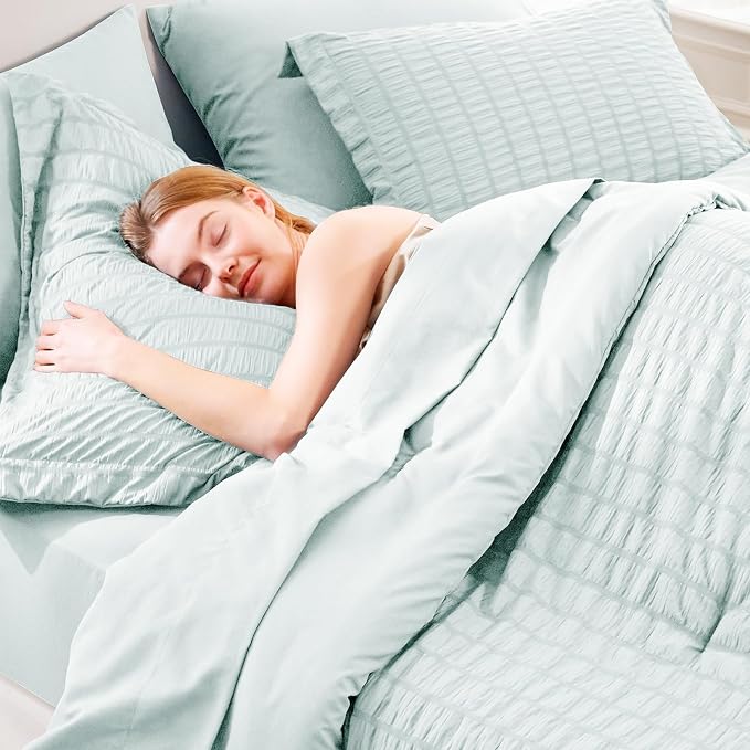 King Size Comforter Set, 7 Pieces Ice Blue Seersucker Bed in a Bag | OEKO-TEX Certified, All Season Bedding Set with 240 GSM Down Alternative Comforter, Flat & Fitted Sheets, Pillowcases & Shams