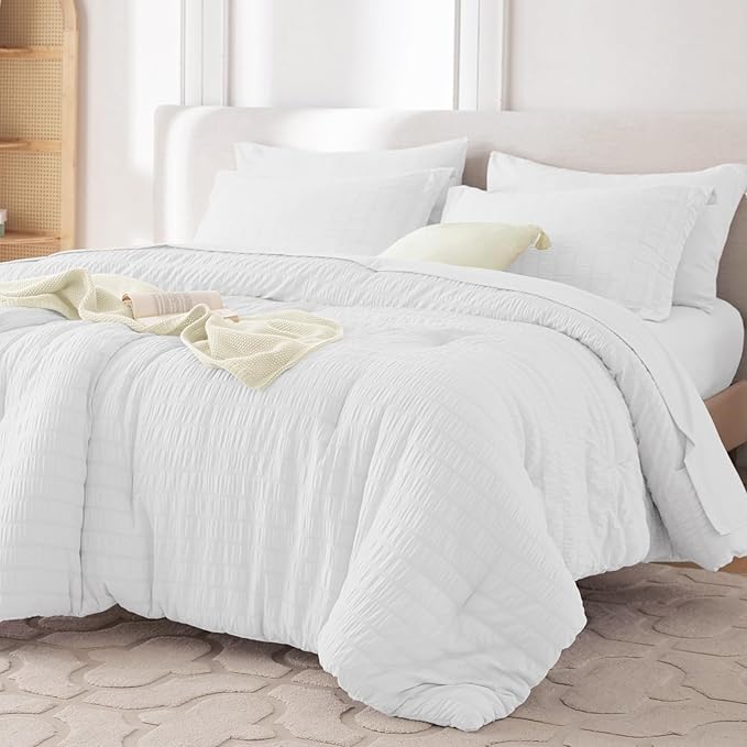 5 Pieces Twin Comforter Set, Seersucker Bed in a Bag Twin Size, All Season Luxury Bedding Set with Comforter, Flat Sheet, Fitted Sheet, Pillowcase & Sham, White