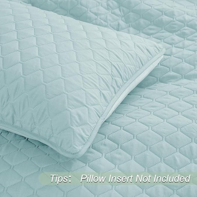 Exclusivo Mezcla Reversible California King Quilt Set, Light Blue | Lightweight Bedspreads with 2 Pillow Shams, Soft Microfiber, All Season Bed Coverlets for Bedroom Guest Room, 112x104 Inch