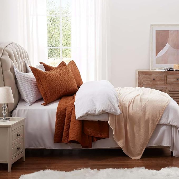 SunStyle Home King Quilt Bedding Set, Lightweight Bedspreads,Brunt Orange | Soft Coverlet With 2 Pillow Shams,Morden Style Quilts for All Season,Suitable for Bed,Couch,Bedroom,Guest Room,106"X96"
