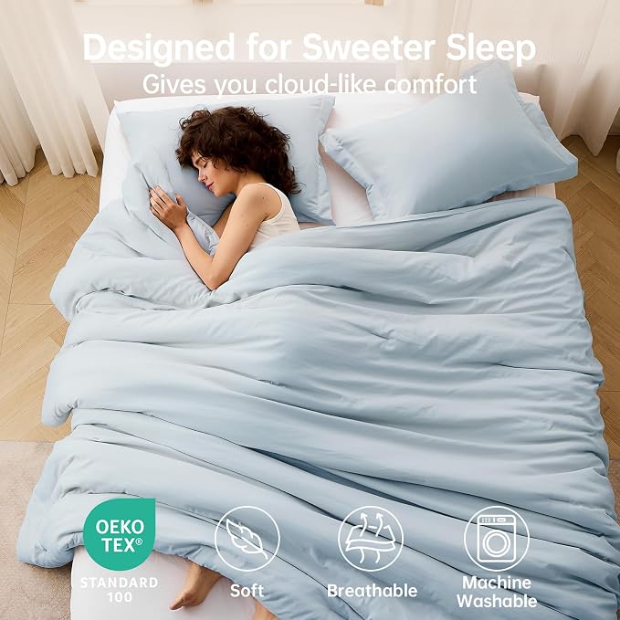 Queen Comforter Set, All Season Ultra Soft Down Alternative Bedding - 3 Piece Lightweight Bed Set Includes 1 Comforter (90"x90") and 2 Pillow Shams (20"x26"), Lake Blue