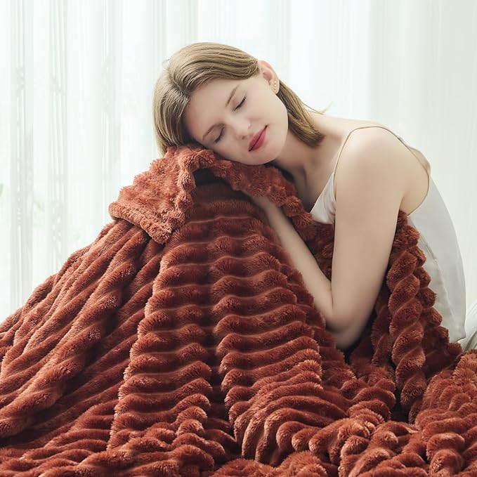 NEWCOSPLAY Fleece Ribbed Cozy Throw Blanket for Couch, Coffee, 50"x60" | Premium Silky Flannel Blanket, Soft Lightweight Fluffy Throw Blanket for Bed Sofa Decor, Gift for All Season Use