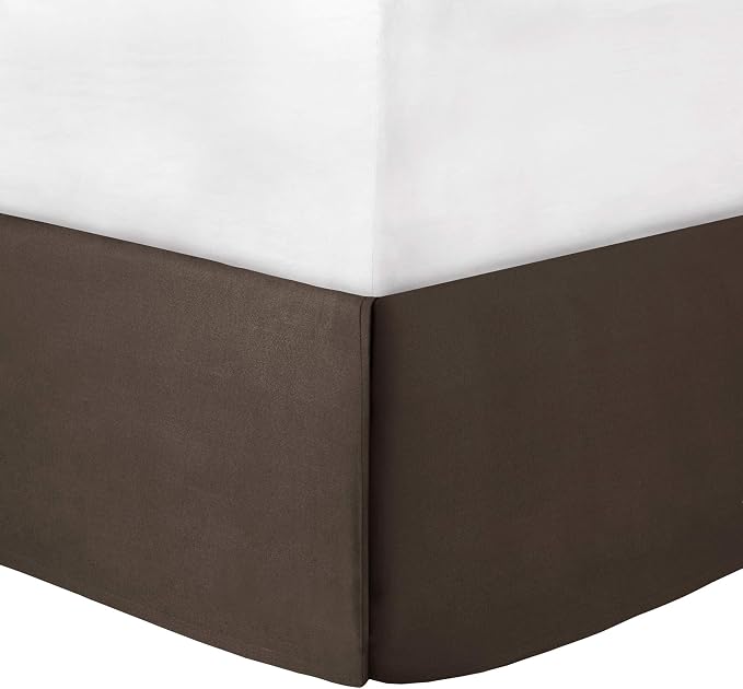 Madison Park Casual Blocks Suede Comforter Set, 7PC King Bedding Set | All Season, with Comforter, Bed Skirt, Decorative Pillows, Shams, Beige Brown, Beige