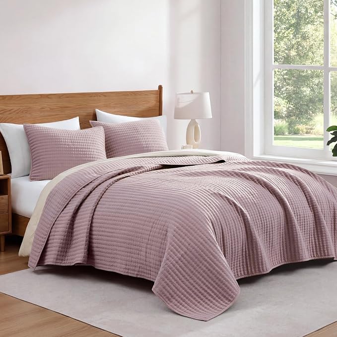 Queen Quilt-Lightweight Bedspreads Dusty Mauve Queen Size Quilt Bedding Set | Soft Coverlet with 2 Pillow Shams for All Seasons, Suitable for Bed, Couch, 3 Pieces, 90"x94"