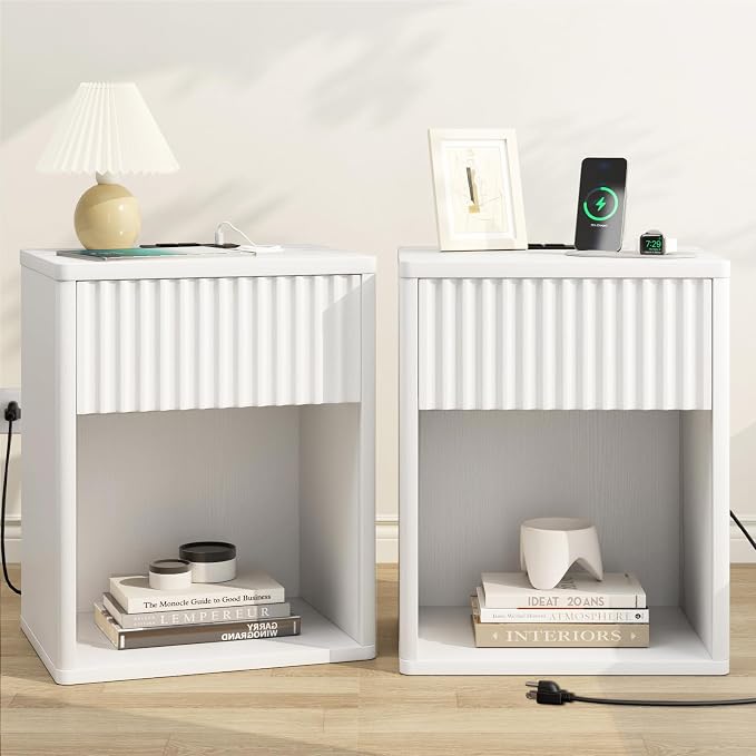 White Nightstands Set of 2 w/Charging Station, Wooden End Table Bed Side Table with Curved Drawer, Mid Century Modern Fluted Night Stand with Rounded Edge for Bedroom, Living Room