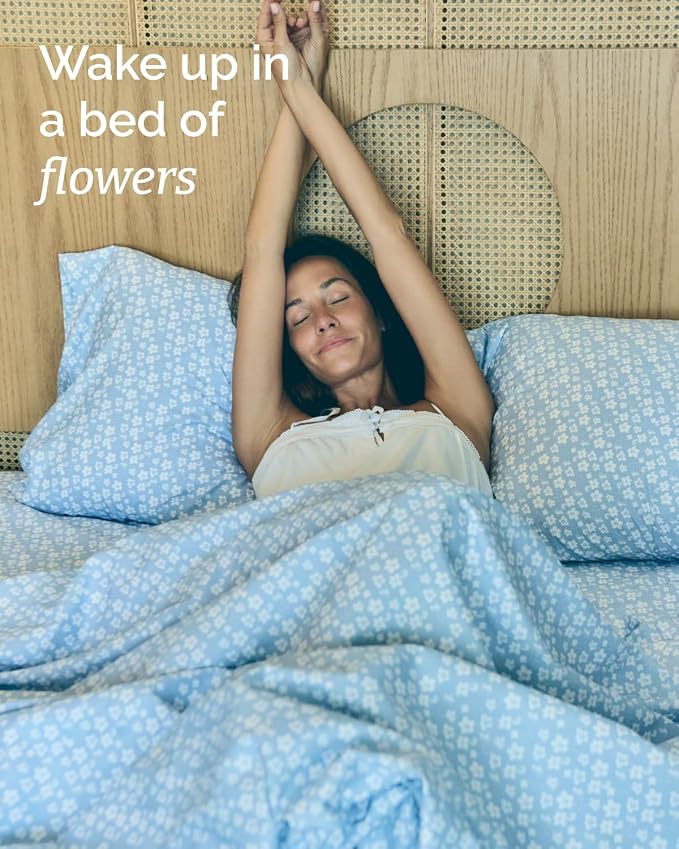 Cal King 4 Piece Floral Sheet Set - Breathable & Cooling - Blue Meadow | 1 Flat, 1 Fitted & 2 Pillowcases w/ Deep Pockets, Boho Botanical Floral Bedding, Breathable & Cooling, Wrinkle & Fade Free