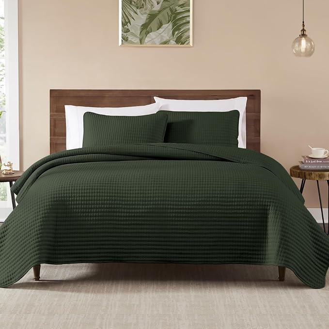 Queen Quilt-Lightweight Bedspreads Dark Green Queen Size Quilt Bedding Set | Soft Coverlet with 2 Pillow Shams for All Seasons, Suitable for Bed, Couch, 3 Pieces, 90"x94"