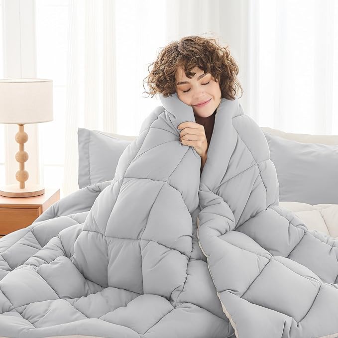 7 Pieces Oversized Queen Comforter Set, Reversible Bed in a Bag Oversized Queen Size, All Season Bedding Set with Comforter, Flat Sheet, Fitted Sheet, Pillowcases & Shams, Light Grey & Beige