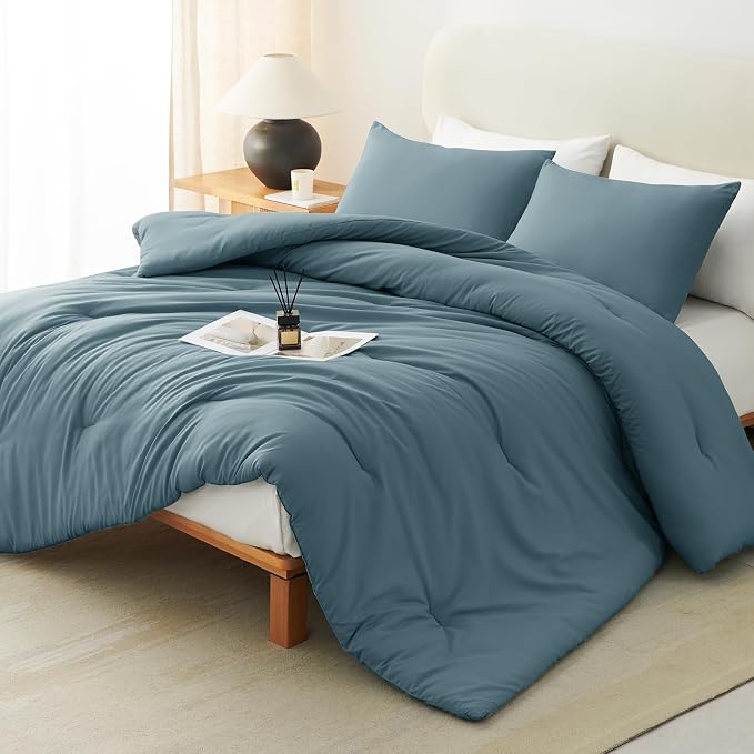 Queen Comforter Set, 3 Pieces Down Alternative Bedding Mineral Blue | 270 GSM All Season Comforter with 4 Corner Ties for Use as a Duvet Insert, OEKO-TEX Certified, 2 Pillowcases, 88 x 88 in