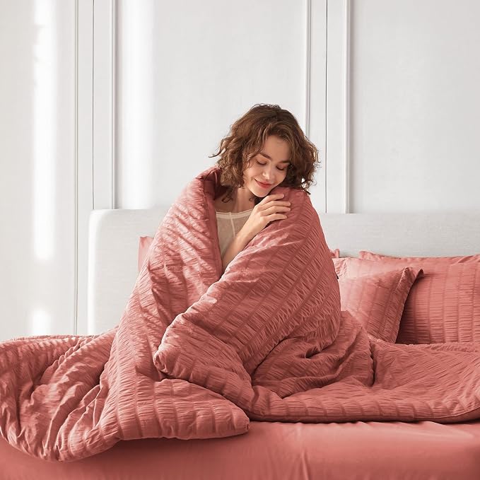 7 Pieces Full Comforter Set, Seersucker Bed in a Bag Full Size, All Season Luxury Bedding Set with Comforter, Flat Sheet, Fitted Sheet, Pillowcases & Shams, Coral