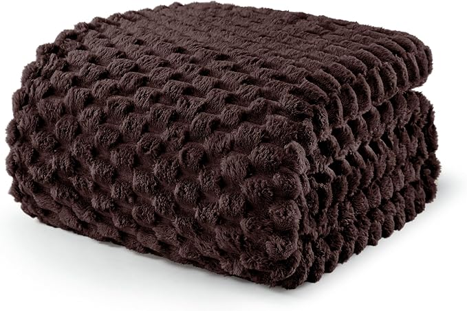 Exclusivo Mezcla 3D Fleece Queen Size Blanket for Bed, Coffee | Extra Soft Fuzzy Plush Lightweight Bed Blankets, Cozy Fluffy Decorative Blankets for All Seasons, 90x90 Inches