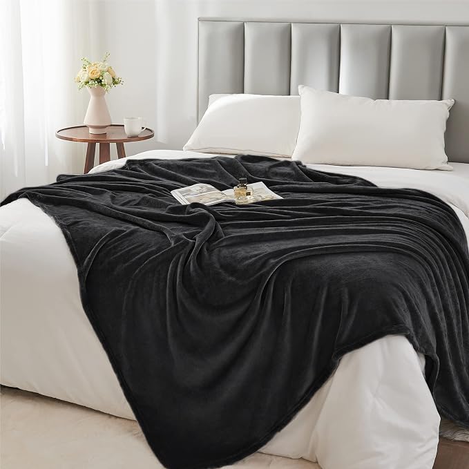 BEDELITE Fleece Blanket Soft Plush King Size Bed Blanket Black 108"x90" | Ultra Soft Fleece, Plush Microfiber, Lightweight Warmth, All Season Comfort, Fade Resistant, Machine Washable