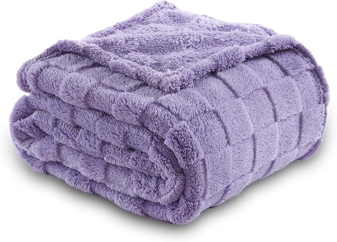 NEWCOSPLAY 3D Checkered Flannel Throw Blanket, Lavender Checkered, 50"x70" | Super Soft Cute Lightweight Decorative Premium Silky Fleece Blanket for Couch Sofa Bed, Gift for Women Men, All Season Use