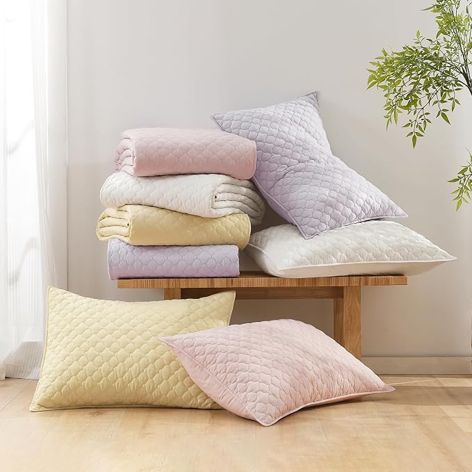 HORIMOTE HOME Quilt Queen Size Light Pink, Lightweight Quilts for Summer Ultra-Soft Microfiber Modern Style Quilted Clouds Pattern Bedspread Quit Set 3 Pieces(1 Quilt and 2 Pillow Shams)